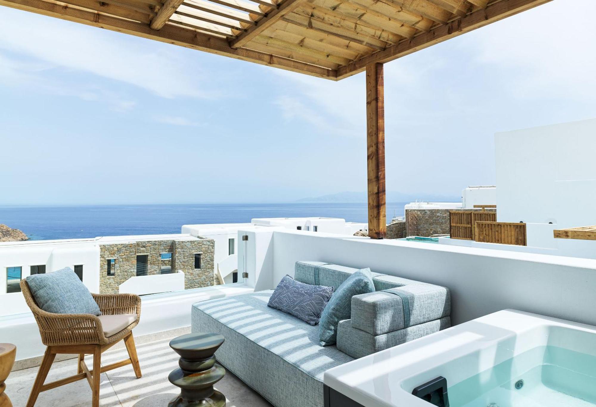 Amyth Of Mykonos Super Paradise Beach (Mykonos)